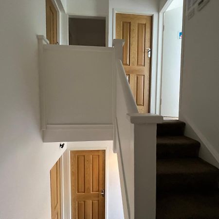 Lovely Budget Rooms In Camden - Kings Cross لندن المظهر الخارجي الصورة